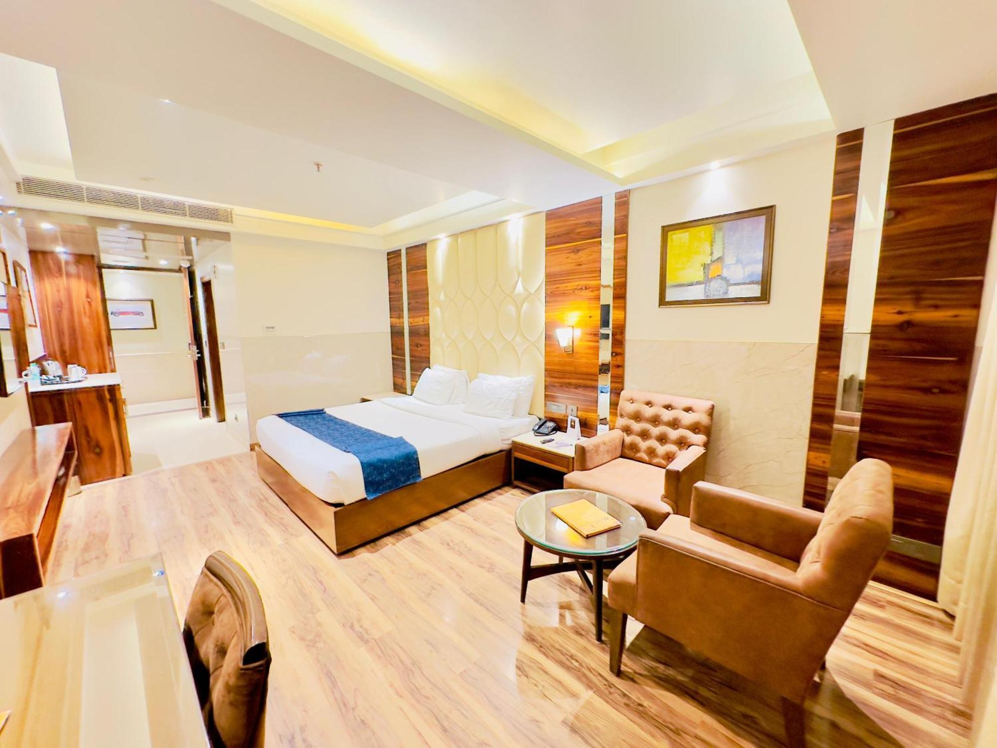 Hotel Vintage Zirakpur Chandigarh Panchkula Exterior photo