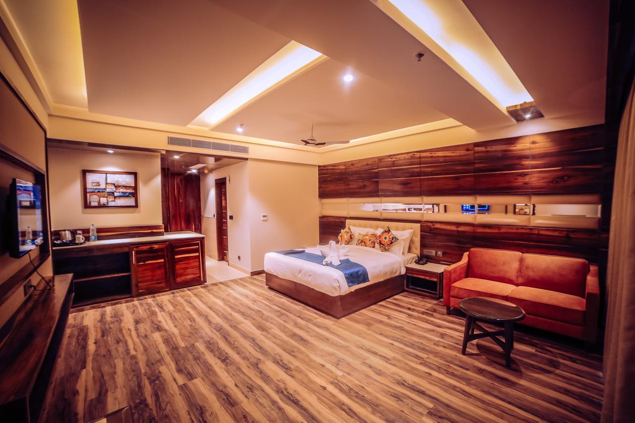 Hotel Vintage Zirakpur Chandigarh Panchkula Exterior photo