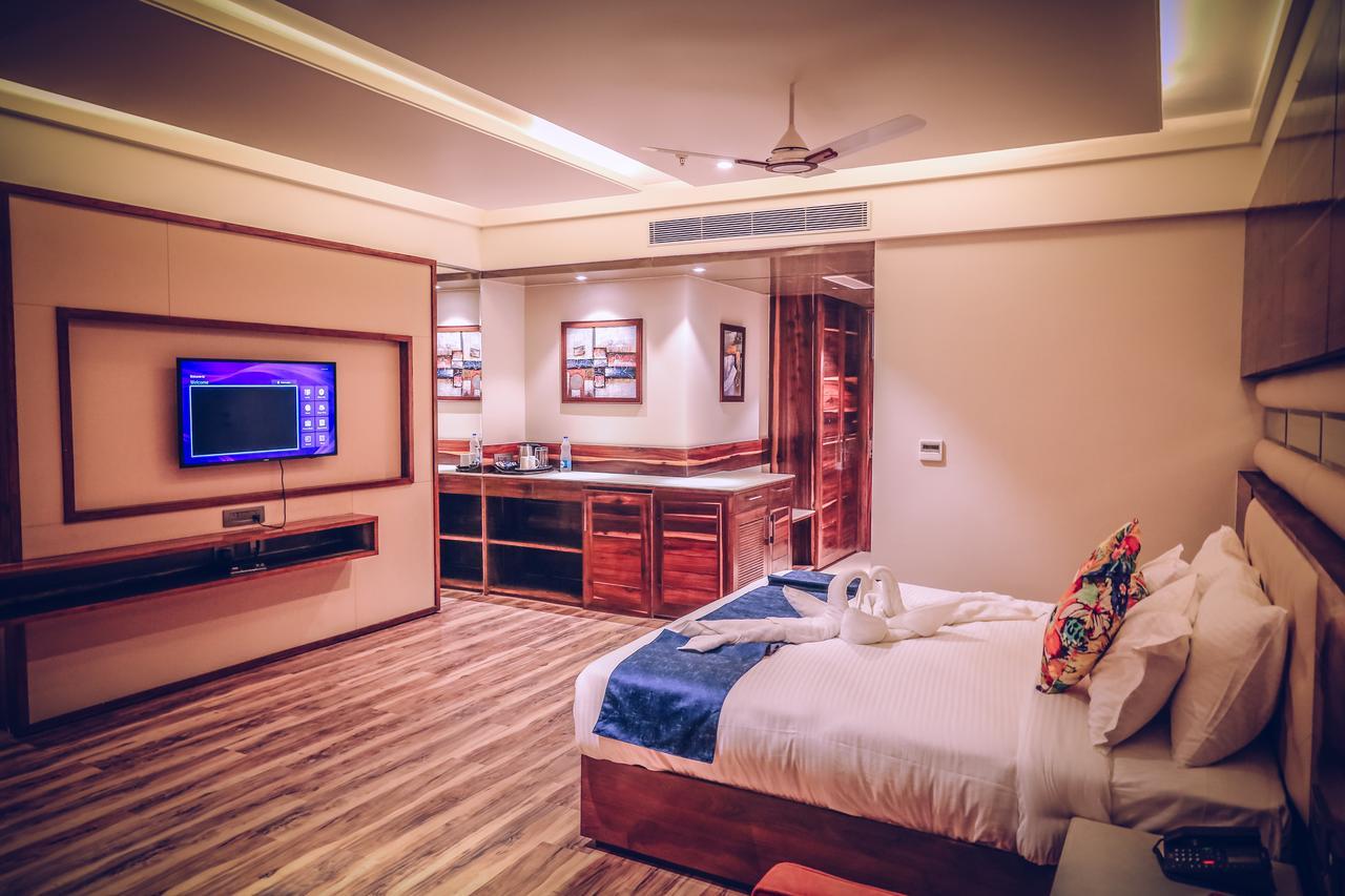 Hotel Vintage Zirakpur Chandigarh Panchkula Exterior photo